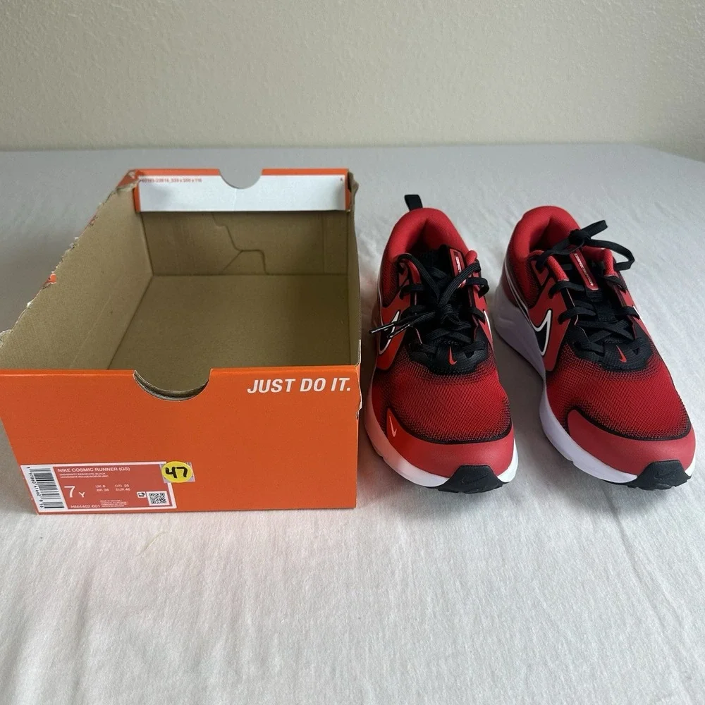 Big Kid‎ GS Nike Cosmic Runner HM4402 601 University Red /White/ Black New Sz 7Y